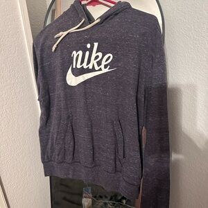Purple nike sweatshirt light